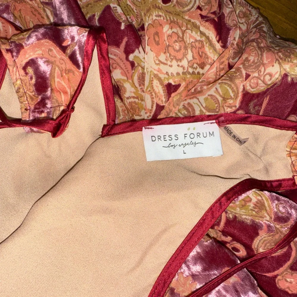 Dress Forum Floral‎ Paisley Velvet Midi Dress- Size Large